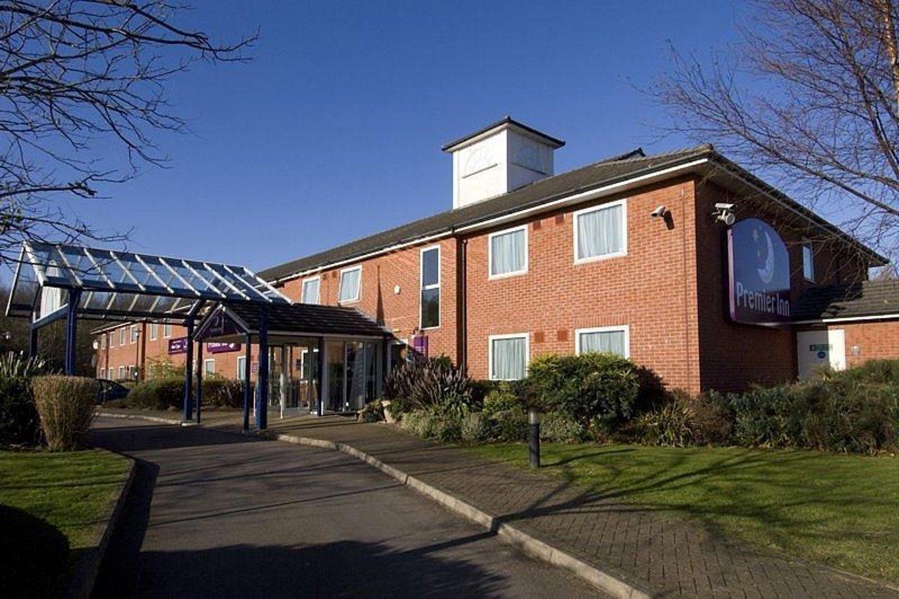 Premier Inn Pontypool Exterior photo